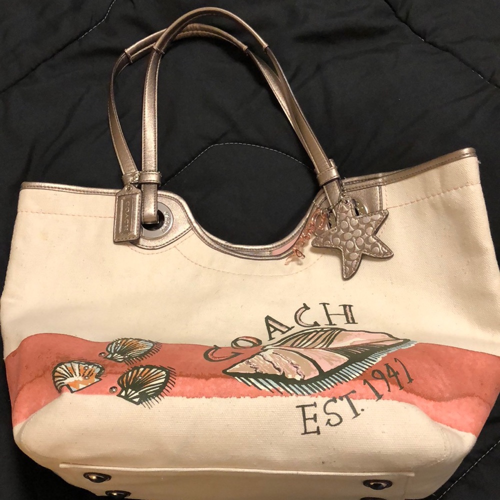 🔥Hot Deal🔥 Coach Tote